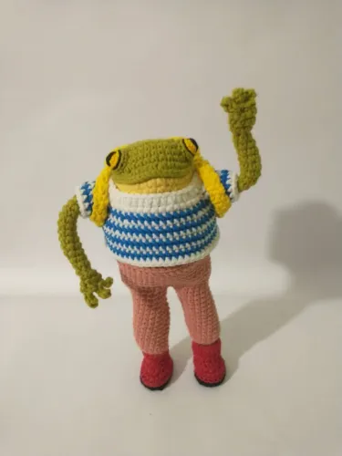 Sapo de Crochê Decorativo