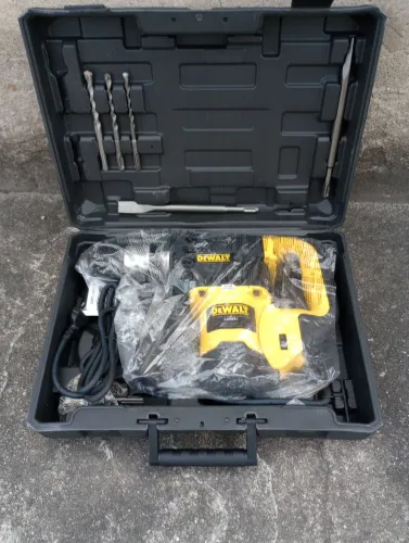 Martelete 8kg 1500 watts de potência