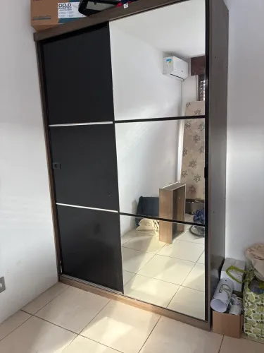 Guarda-roupa