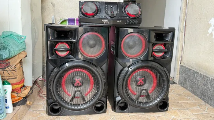 LG xboom 2700 RMS