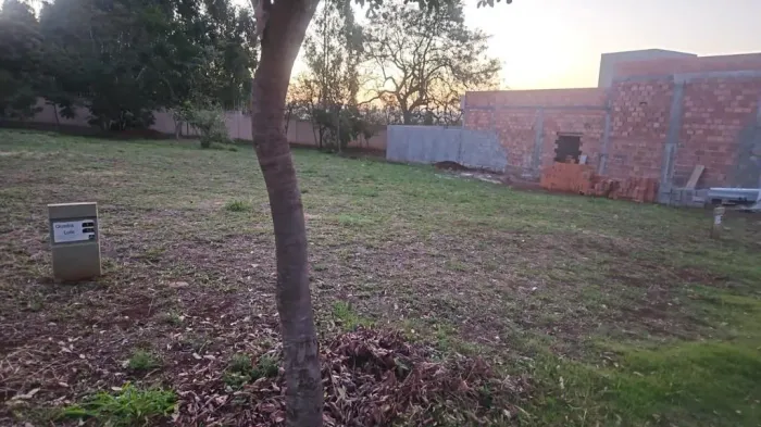 Terreno amplo Quinta da Mata 1 | Só aqui na Imobiliária Rosa e Rangel