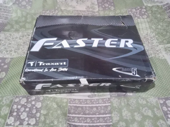 Vende-se patins profissional traxart