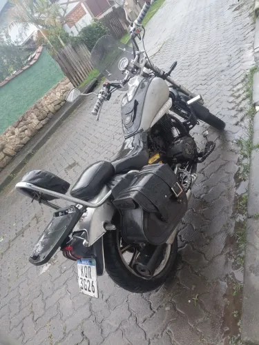 Vende-se moto
