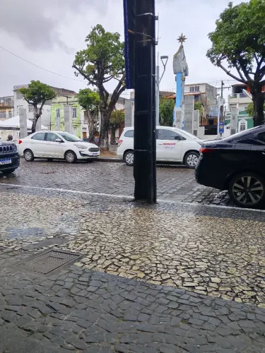 VAGA PARA GARÇOM