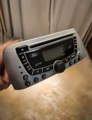 Radio CD Player Ford Ka original mp3