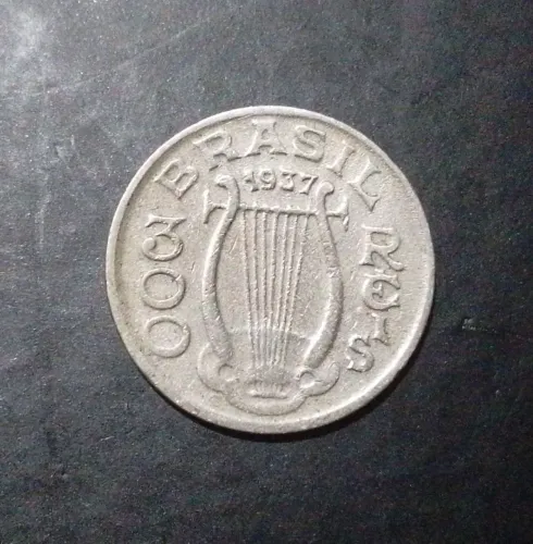 Moeda antiga 300 Réis 1937 (Brasil)