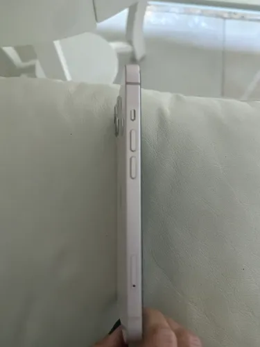 iPhone 13 256