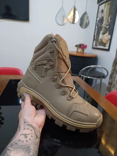 Bota Coturno areia 44