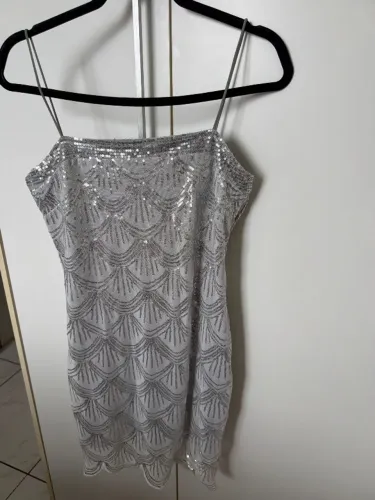 Vestido paetê prata