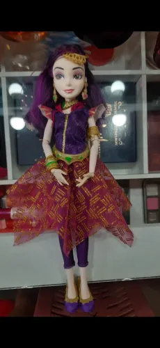 Boneca Mal Genia da Lâmpada Descendents