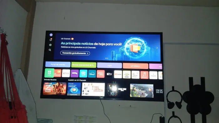 Vendo Smart TV LG 65 polegadas