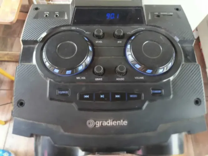 Caixa de som Amplificada Gradiente GCA-103M  1500 W