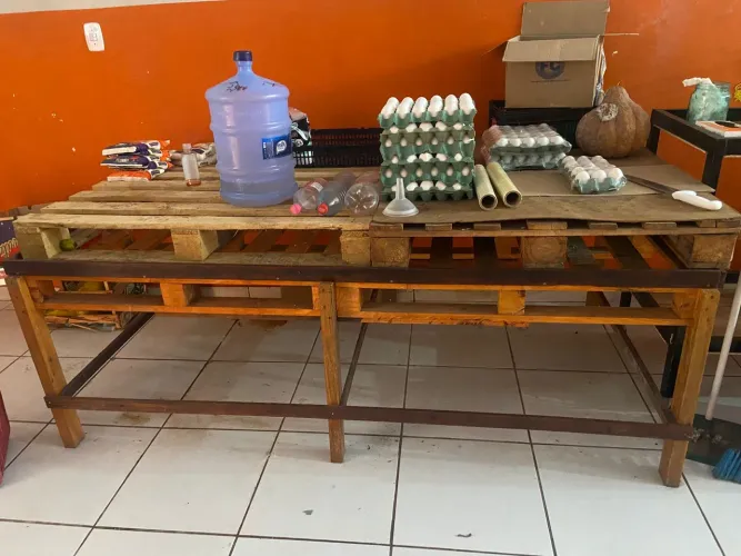 Mesa de palete para frutaria 