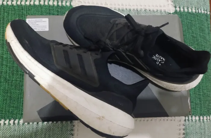 Tênis Adidas Ultra Boost 23 Nº40