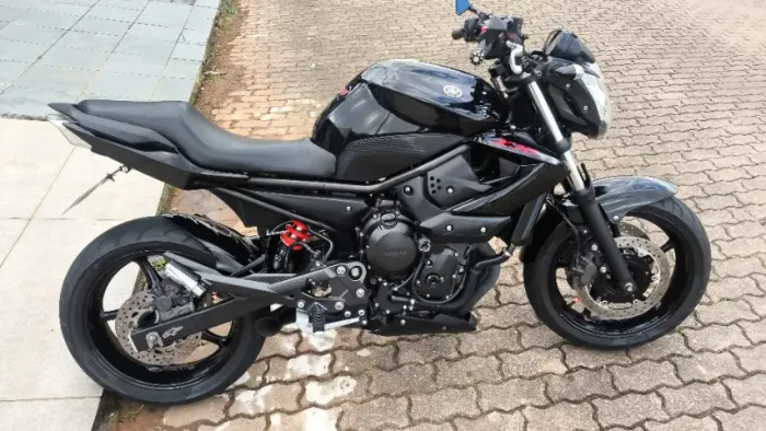 Linda xj6