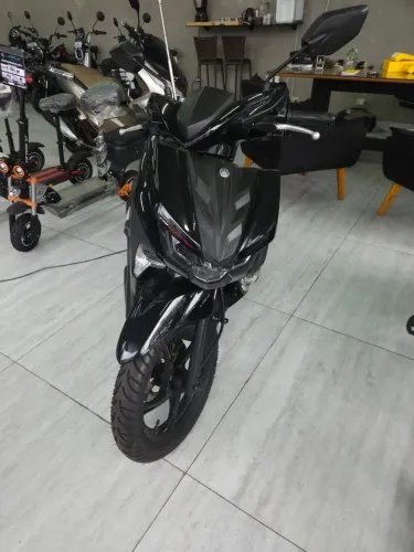 Yamaha Neo Impecável