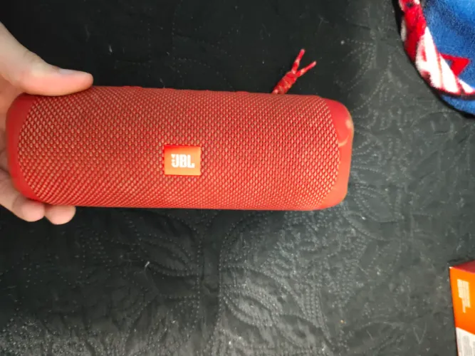 JBL flip 5