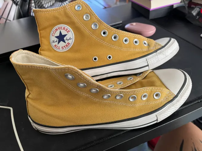 Tênis converse all star cano alto amarelo ocre 