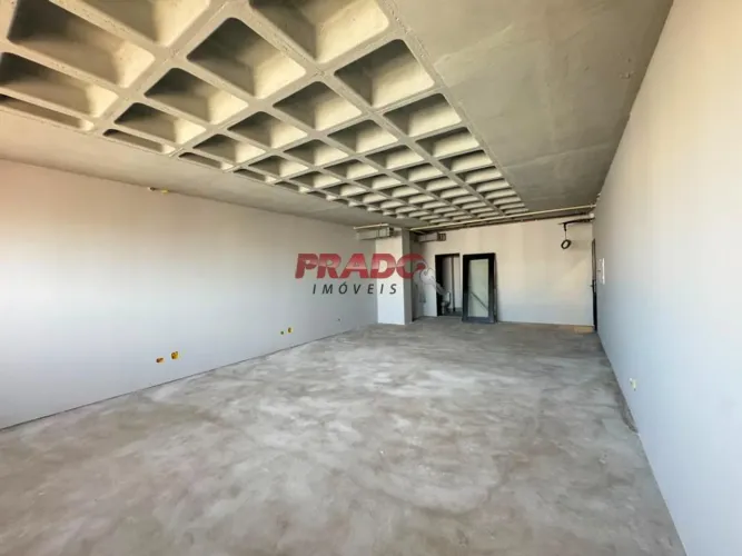 Sala para alugar em Maringá, Zona Armazém, com 71.48 m², PHENOM