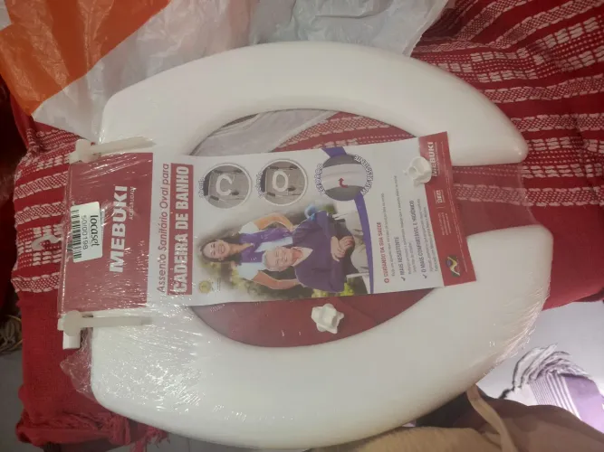Novo, no plástico Assento no plástico novo, n foi usado tá novo