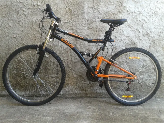 Caloi xrt full suspensão