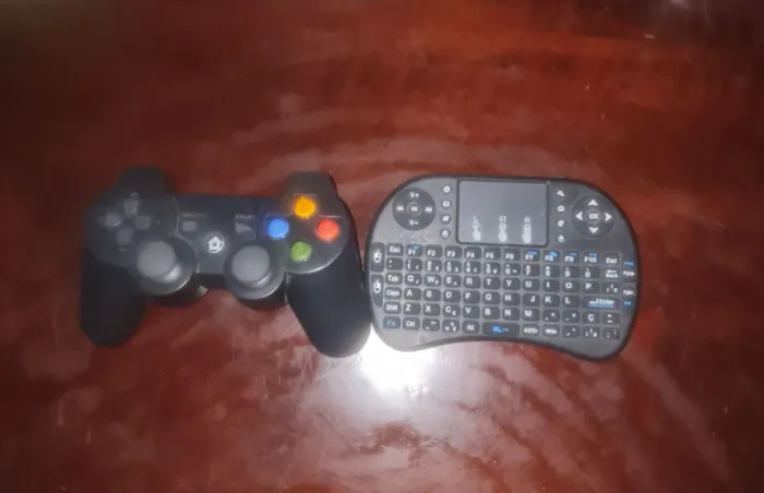 Mini Teclado + Manete