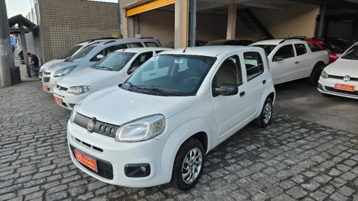 Fiat Uno Attractive 1.0 EVO Fire Flex 8V 5P 2016