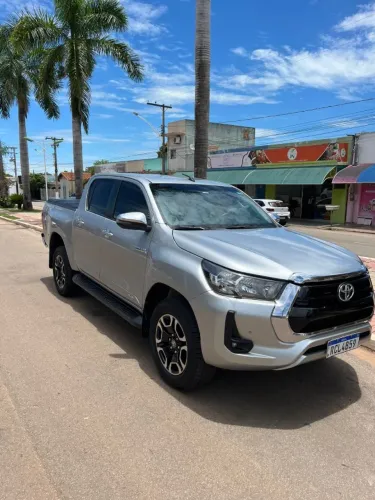 Toyota Hilux CD SRV 4X4 2.8 TDI Diesel Aut. 2021