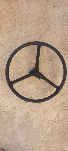 Roda de máquina de costura antiga