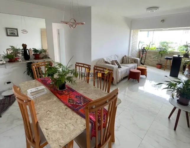 Apartamento 3 Quartos Grande em Candeias Aluguel
