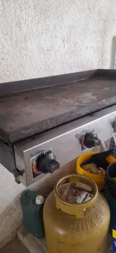 Vendo chapa grande em perfeito estado de uso tudo funcionando