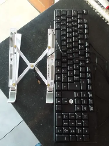 teclado e suporte para notebook novos