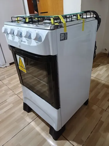 Fogão Mueller 4 Bocas Automático Branco com Forno 48,1 L e Acendimento Bivolt