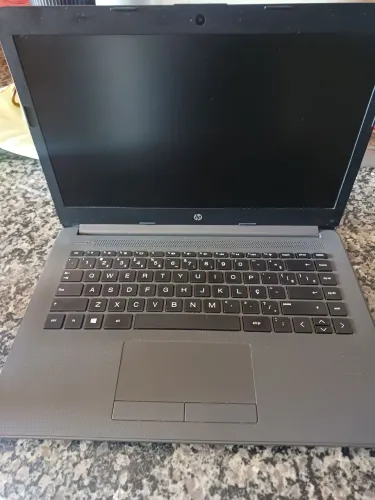 Notebook muito conservado