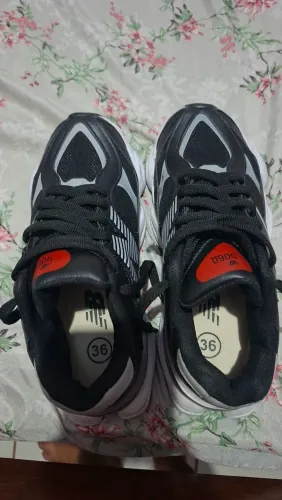 Tênis feminino