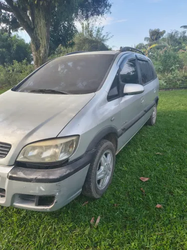Chevrolet Zafira Elegance 2.0 MPFI 16V 136cv 5P 2005