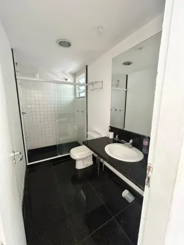 CASA COM 4 QUARTOS EM ENGENHOCA