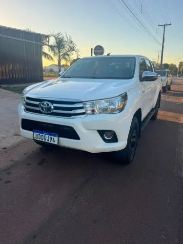 Toyota Hilux CD SRV 4X4 2.8 TDI Diesel Aut. 2018