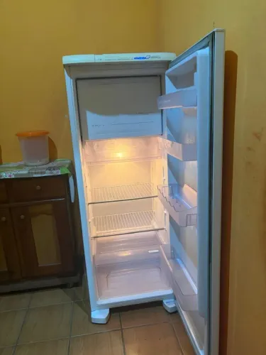 Geladeira frostfree 