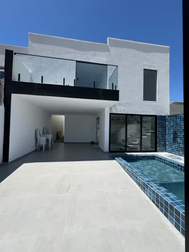 VENDO CASA NOVA na Barra Nova com 4/4