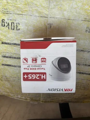 Câmera Segurança Hikvision H.265+ Turret IR 30m à Prova d'Água - NOVA