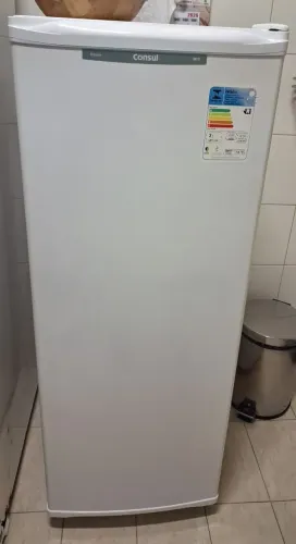 Freezer vertical Consul 121 l