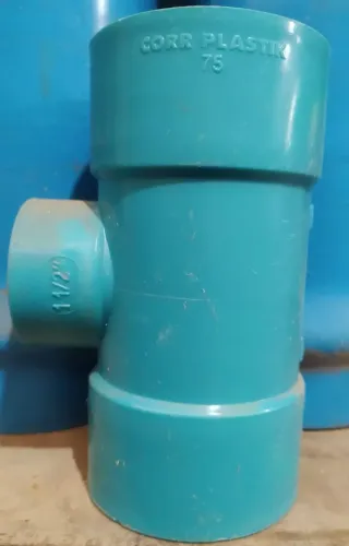Tê PVC para irrigação DN75mmx1.1/2"