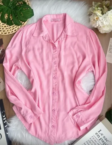 Camisa rosa botão feminina P