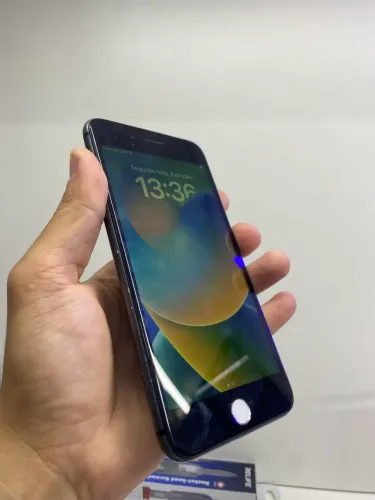 VENDO IPHONE 8 PLUS