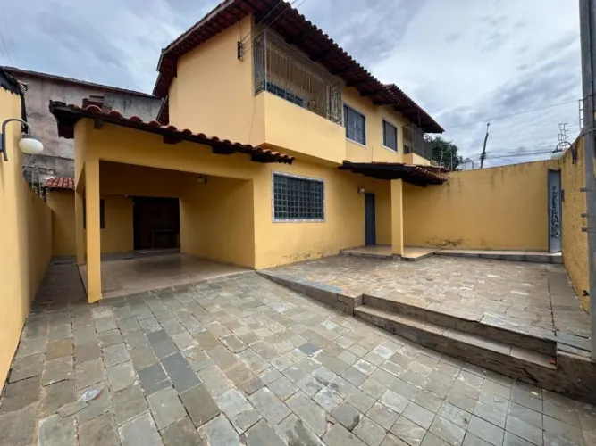 Sobrado Residencial C-2 Vila Monteceli
