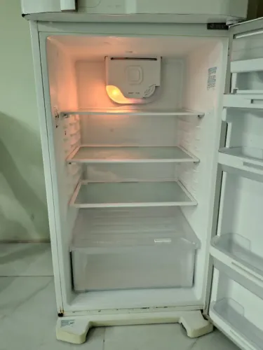 Geladeira Electrolux Cycle Defrost 475L Duplex Branca