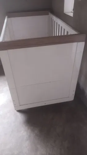 Vende se barato