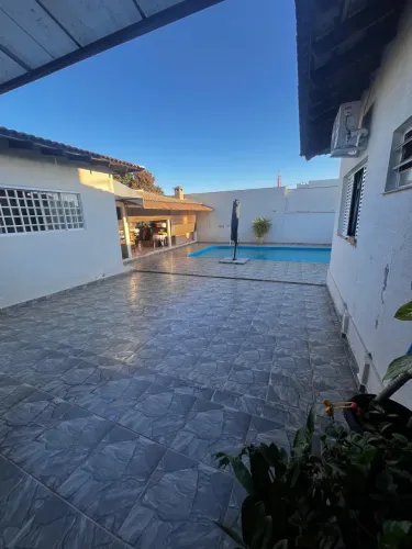 Casa a venda