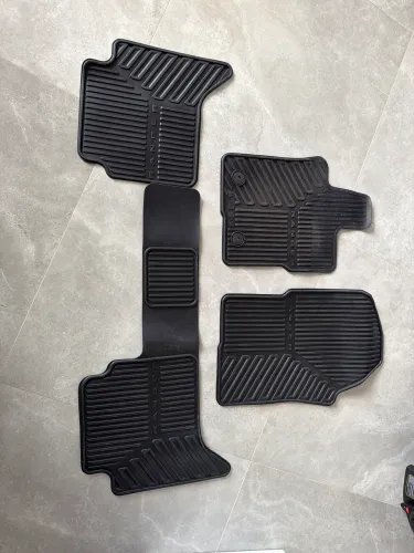 Tapete borracha original Ford Ranger XLT 2026